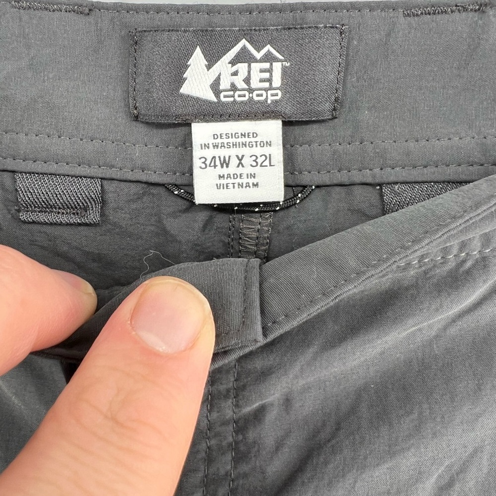 REI Co-op Men's Gray Hybrid Shorts